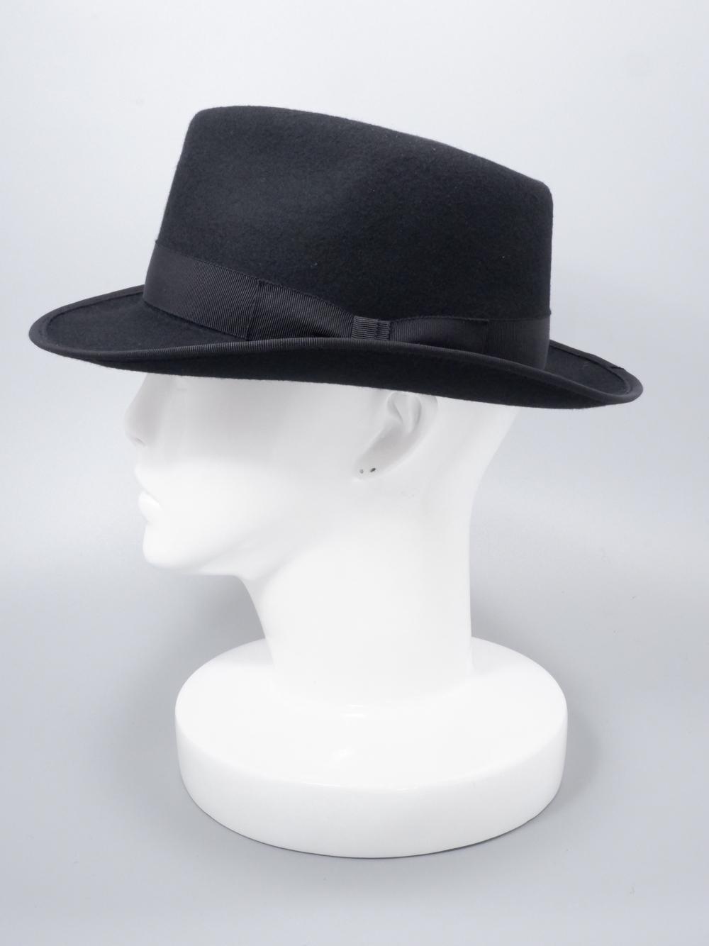 hatB090001
